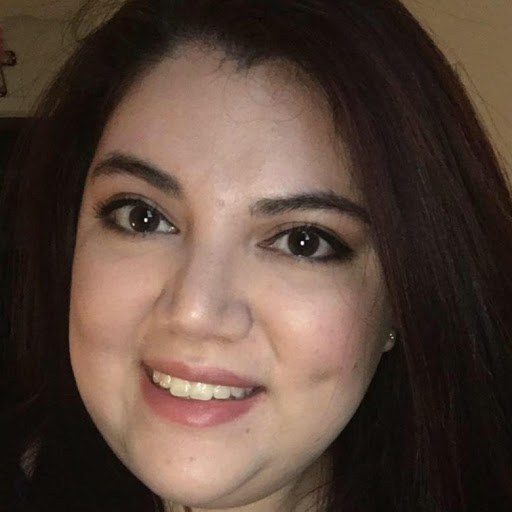 Alejandra Garza Photo 17