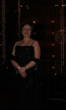 Jennifer Walker Photo 45