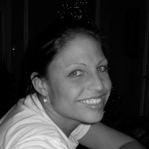 Jennifer Trent Photo 13