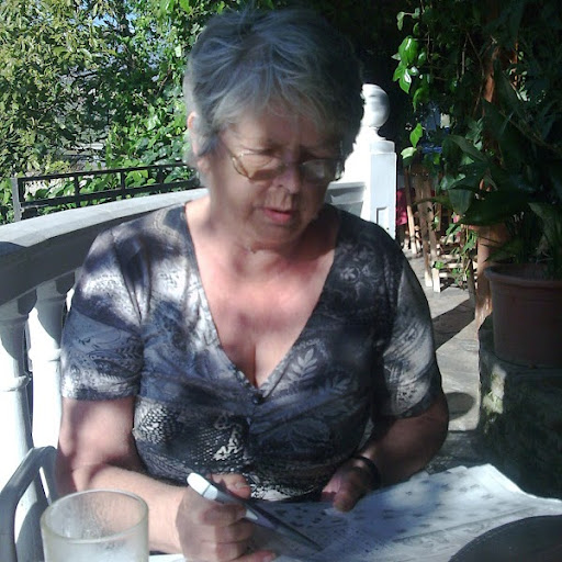 Gillian Robinson Photo 29