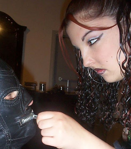 Regina Black Photo 30
