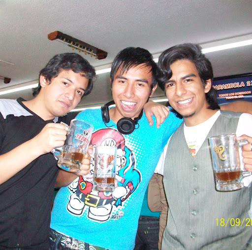 Alfredo Saavedra Photo 4