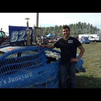 Mitchell Pratt Photo 31