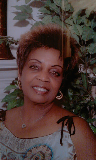 Betty Bradley Photo 19