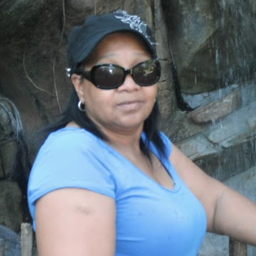 Betty Young Photo 9