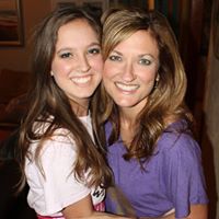 Lori Stewart Photo 26