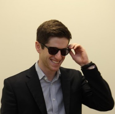 Aaron Small Photo 4
