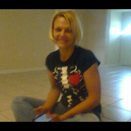 Nikki Carter Photo 7