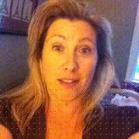 Julie Costa Photo 20