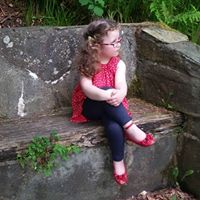 Rachael Magee Photo 5
