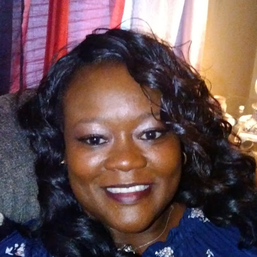 Veronica Roberson Photo 20