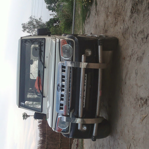 Saroj Gupta Photo 22