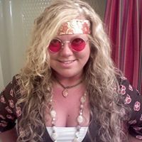 Leah Barton Photo 6