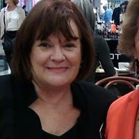 Eileen Hooper Photo 15