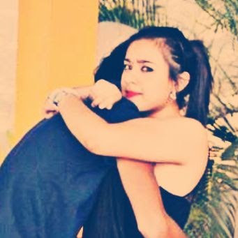 Melanie Fuentes Photo 26