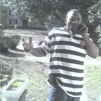 Derick Daniels Photo 8