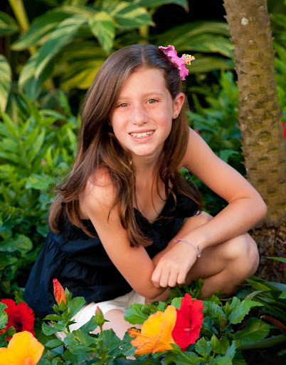 Julia Bassett Photo 29