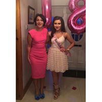 Ann Gee Photo 15
