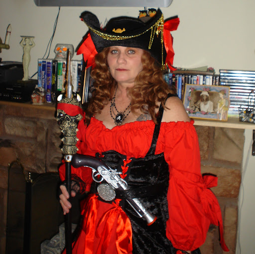 Vicki Raven Photo 3
