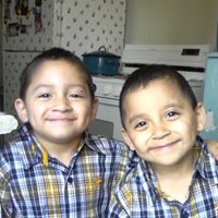 Edwin Caceres Photo 4