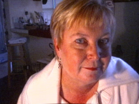 Linda Wise Photo 13