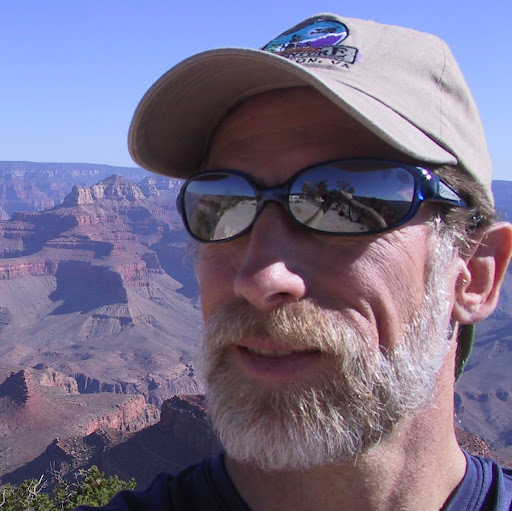 Steve Cochran Photo 5