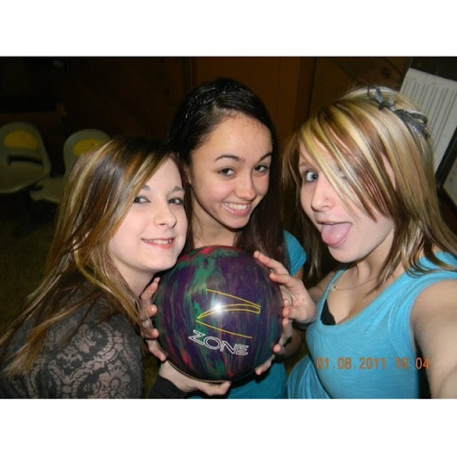 Amber Krause Photo 17