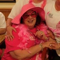 Suzanne Lowe Photo 35