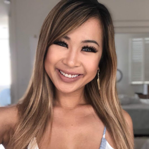 Leslie Tran Photo 34