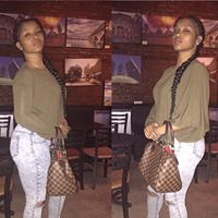 Marchelle Robinson Photo 11