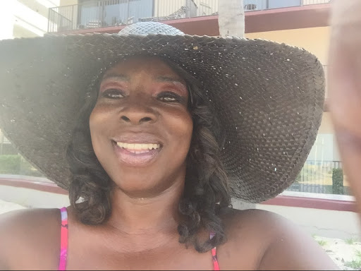Janice Warren Photo 31