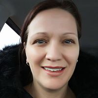 Heidi Perkins Photo 10