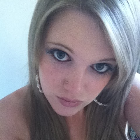 Samantha Marsh Photo 12