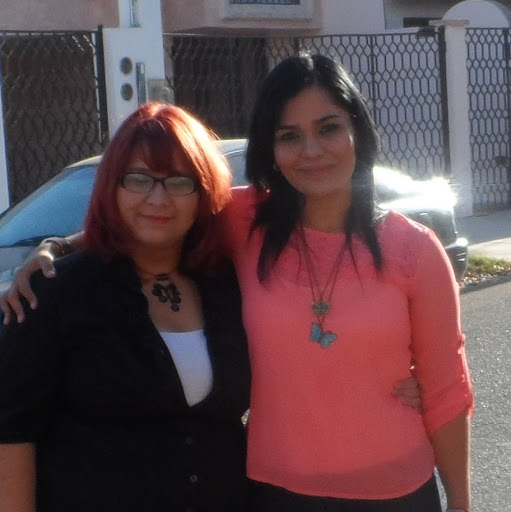 Mary Duarte Photo 4
