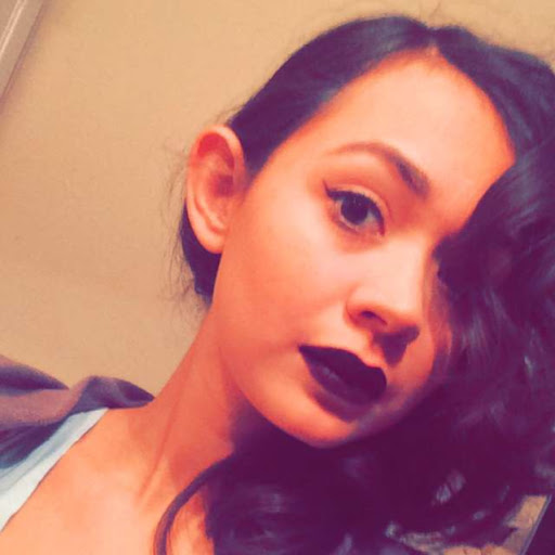 Christina Mendoza Photo 33