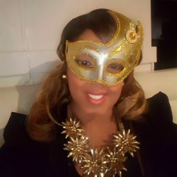 Regina Jarrett Photo 20