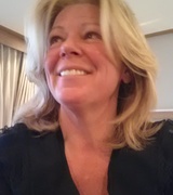 Lori Davis Photo 2