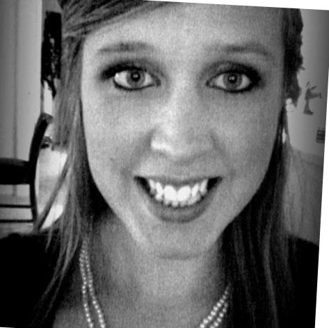 Ashley Hinton Photo 11