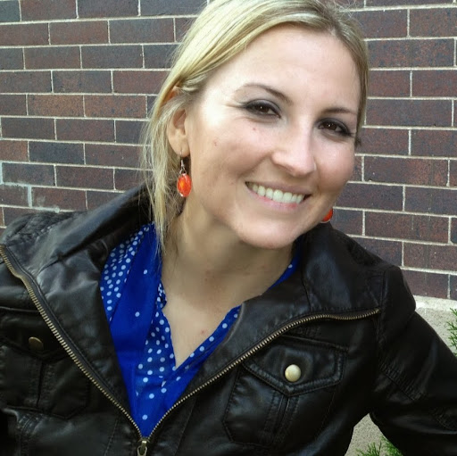 Kelly Rogers Photo 4