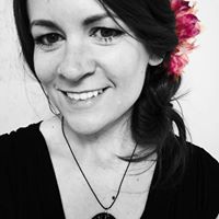 Carrie Watson Photo 15