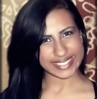 Monique Lima Photo 15
