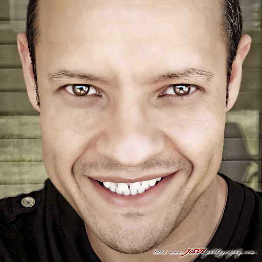 Hector Gonzalez Photo 24