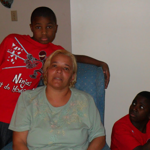 Carolyn Holley Photo 23