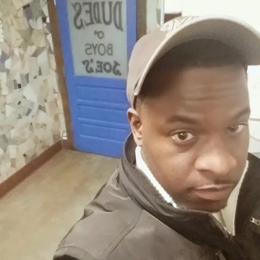 Darnell Long Photo 21