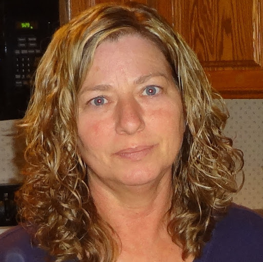 Denise Larson Photo 30
