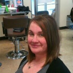 Amy Aldrich Photo 13