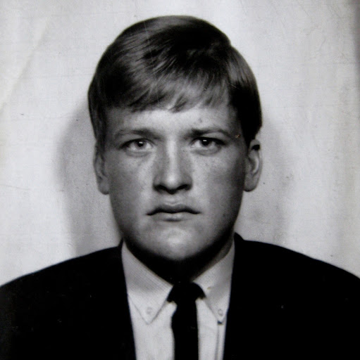 Charles Gallagher Photo 32