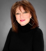 Janice Hernandez Photo 3