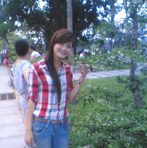 Hanh Hoang Photo 28