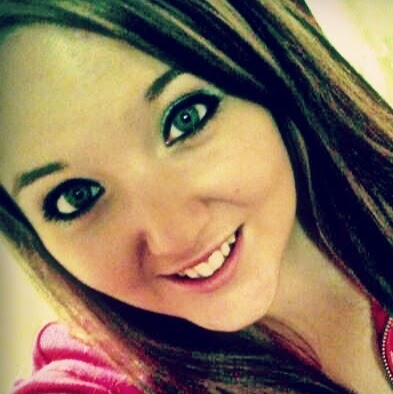 Brooke Rowe Photo 13